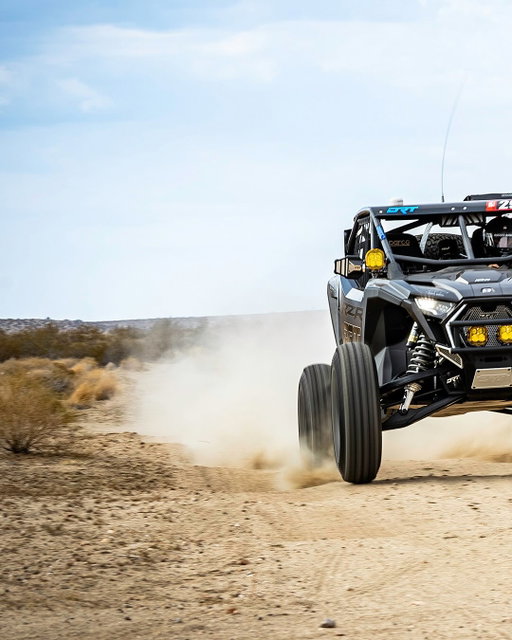 Who else Lives for this? #WeLiveForThis 
•
@polarisrzr 
@sparcousa 
@evo_powersports 
@shocktherapyusa 
@methodracewheels 
@tensortire 
@ruggedradios 
@xtcpowerproducts 
@utvspeedinc 
@savageutv 
@desert_whips 
@factory_utv 
@bajadesigns
@fullthrottlebattery 
•
#PolarisRzr #ProR #DRT #TeamDRT #DRTMotorsports
