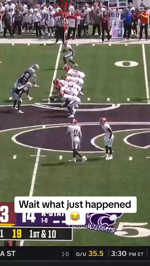 WHAT THE HELL IS THIS?!

This man literally motioned himself onto the defensive side of the ball just to change his location.

Is this galaxy brain football IQ or just pure chaos?

Follow @collegefootball for the best news, highlights, memes and more!