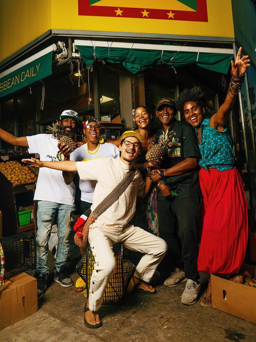 Neighbor Fest September 14 - Sign up on my page! Trini, Haitian, Jamaican, Yemeni, Grenadian, Dominican Flavors and Music

📸: @jasiahpowers