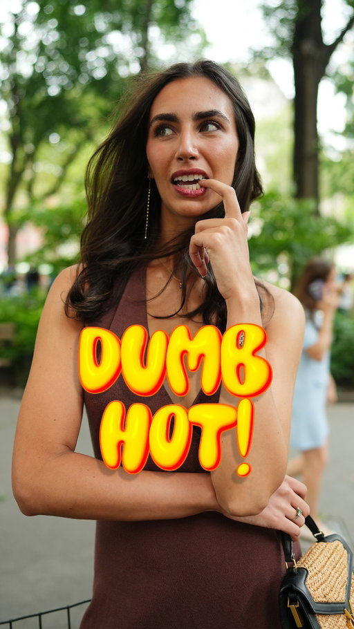 'nobody puts baby in a corner'

(with @nigelroxbury + @anna_dcruz)

👉 follow @dumbhotshow for more episodes

#dumbhot