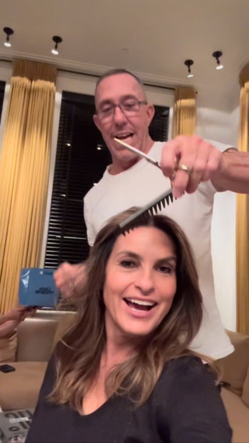 @therealmariskahargitay late night NYC HAIRCUT.  Love love love you Mariska and dont mind my shameless plug for my new line of @chrismcmillanhair  styling products at @sephora and sephora.com 💙💙💙💙💙💙