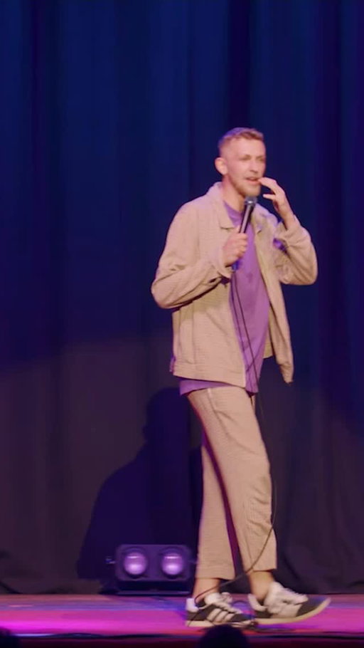 New Zealand here we come! October 12-24th I’ve got shows all over your beautiful country… 
Check the web for tickets:

12.10 - Hamilton
15.10 - Rotorua
16.10 - Tauranga
17.10 - Palmy North
18.10 - Petone
22.10 - Dunedin
23.10 - Christ Church
.
#newzealand #nz #nzcomedy #standupcomedy