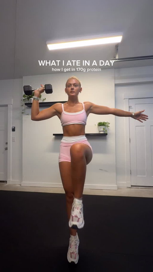 let’s go through a full day of eats as a personal trainer with a balanced lifestyle 👟🤸🏼‍♀️🎧
every day is SO different so this is just one day, fuel your body to FEEL good!!!

my fav supplements @pescience code ash saves

feeling stuck or out of routine? let’s fix that!!! my training app gives you full workouts, macros, and a plan that works with your life!! link in bio, join me for guidance, motivation, and results you’ll loveeee 🤸🏼‍♀️✨

@liaisonlabel 
@amylufoods 
@smartsweets 
@hydrojug 
@newbalance 
@matchakari 

#fulldayofeats #fulldayofeating #whatieatinaday #whatiateinaday #pesciencepartner  #gymmotivation #gymgirl #highproteinrecipes #highprotein #highproteinmeals