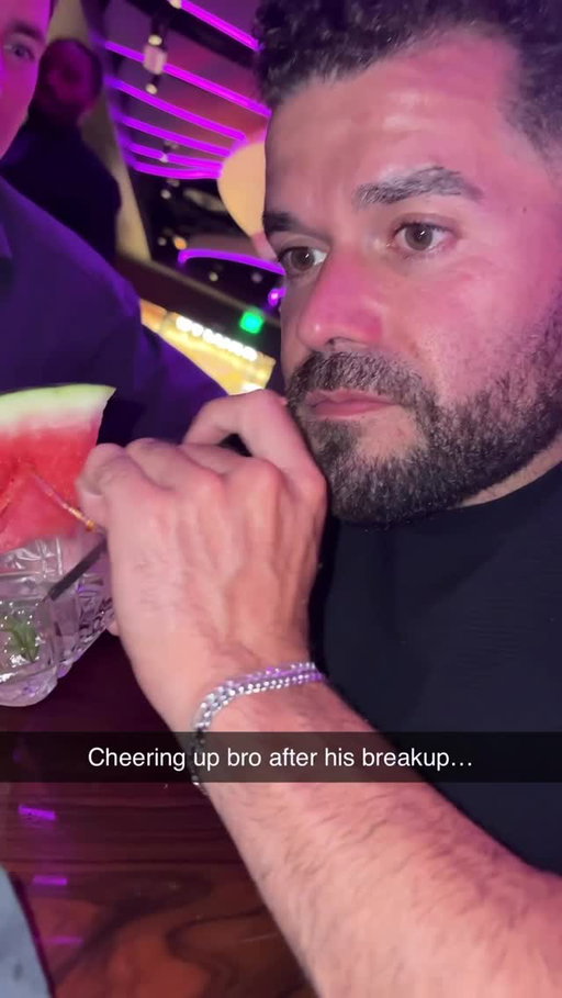 Restaurant celebrates this guys breakup 😳 #explore #wtf #breakup #relationshipproblems #dating