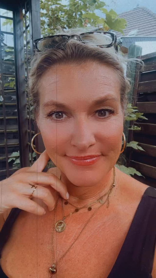 Jetzt bin ich mal gespannt, wer von euch sich das nun zu Herzen nimmt??!🤷🏼‍♀️🥹😉

#content #bitte #wertschätzung #tuteinlikeweh #digitalcreator