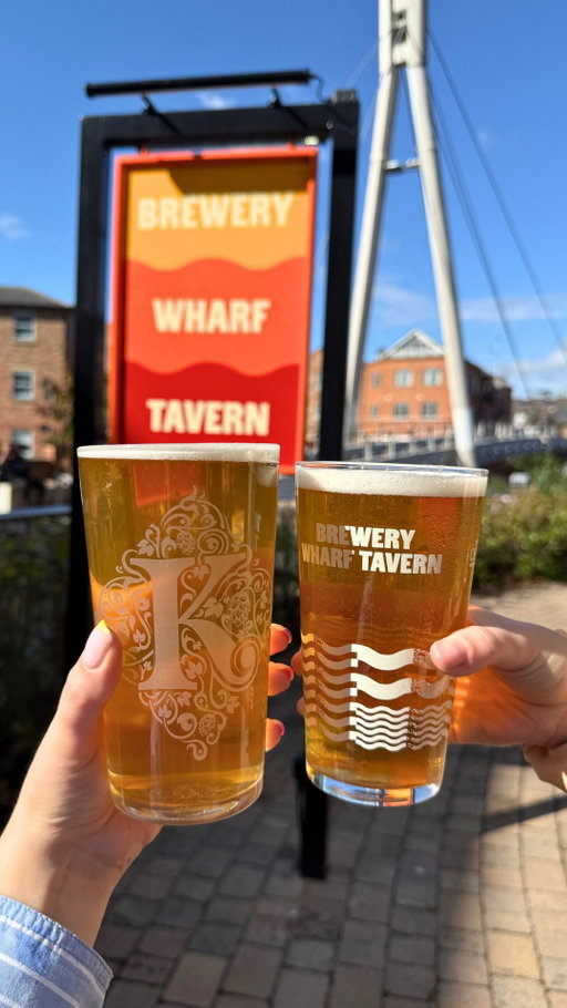 INTRODUCING LEEDS’ NEWEST RIVERSIDE PUB 🍺

It’s the opening we’ve all been excited about! Say hello to @brewerywharftavern – the latest venture from the team behind @whitelocksalehouse and @whiteclothhall.

Expect laidback community vibes, local brews and serious riverside views at this new city centre drinking hole. As for the food, it’s all about pizza – because let’s be honest we’re all craving carbs after a couple of beers.

You’ll also spot a bold new mural by local artist @nicolasdixon – painted in his unmistakable style and designed to sit perfectly with the pub’s interior.

Click the link in our bio for the full story 🔗

📍 Brewery Wharf Tavern, 3 Brewery Place, Leeds, West Yorkshire, LS10 1NE

ad | #leeds #newopening #leedspubs