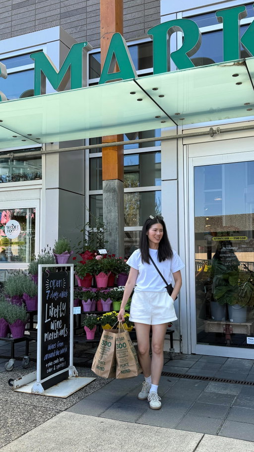I am excited to get back to routine with my favourite grocery store @wholefoodscanada. Packing nourishing lunches for Olivia and keeping my own lunch on track just got a whole lot easier!
