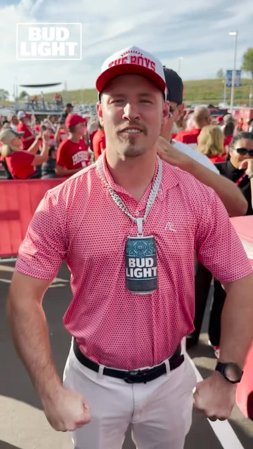 “The greatest beer on earth” 🗣️

@budlight hooked the boys up with some sick chains 🔥