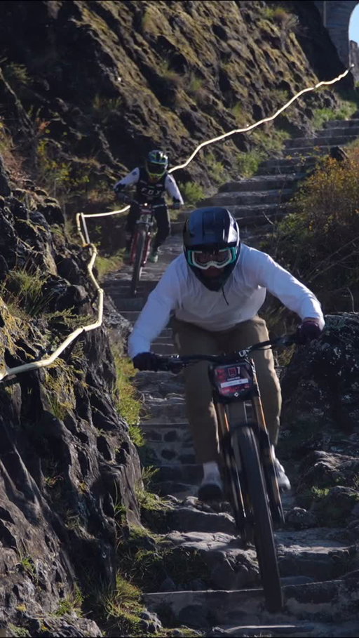 Castle trains at @valais2025 ! 🏰 🚂 @agurto1 @brookmacdonald6 @instapipegram . Training is going good! Onto the jump/slopestyle section this afternoon. Filmed by @bruno_the_cman 👊 #mtb