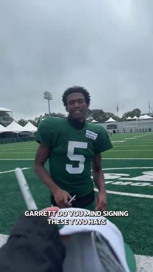 College rivalries never fade 😤

(via @nyjets)