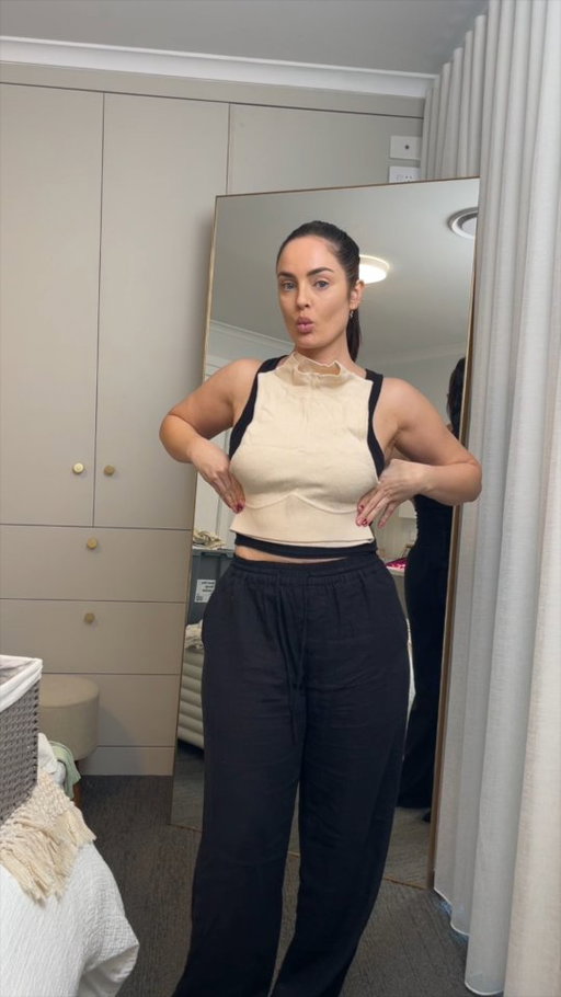 Alrighhhht culling my crops, corset, bustiers etc etc!!! It's taking SO LONG to go through everything while filming the process.
But I finally started listing things on depop... My username is ChloeMorello90!

#depop #preloved #wardrobedeclutter #wardrobeclearout #closetclearout #postpartumjourney