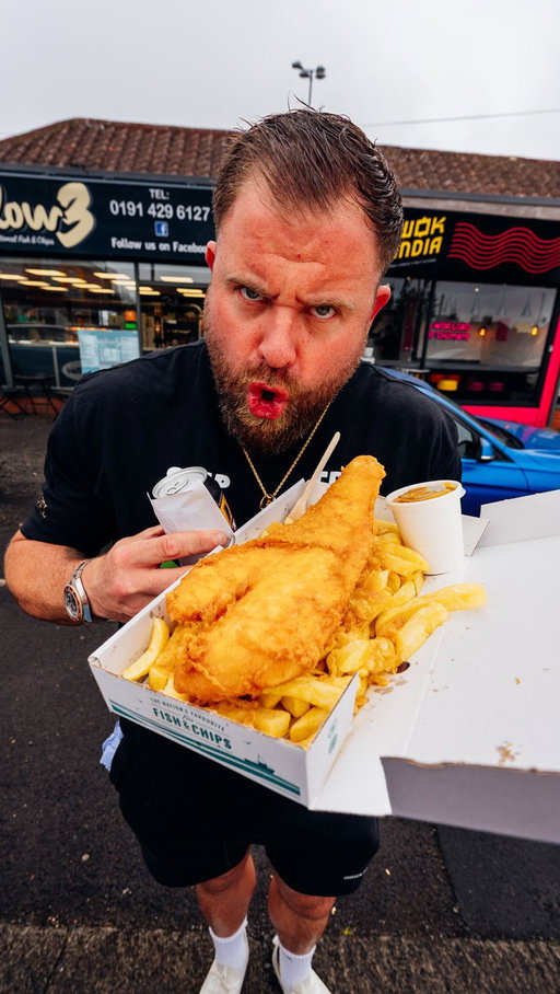 “BREAKFAST CHIPPY” 🍟 A rainy Willow 3 in Newcastle! 

#foodreviewclub #foodcritic #foodreview