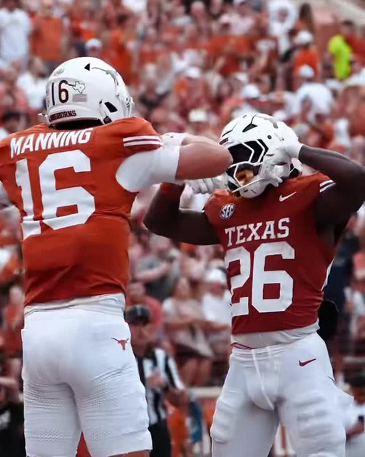 LONGHORN NATION ‼️ WAKE UP, IT’S GAMEDAY🤘