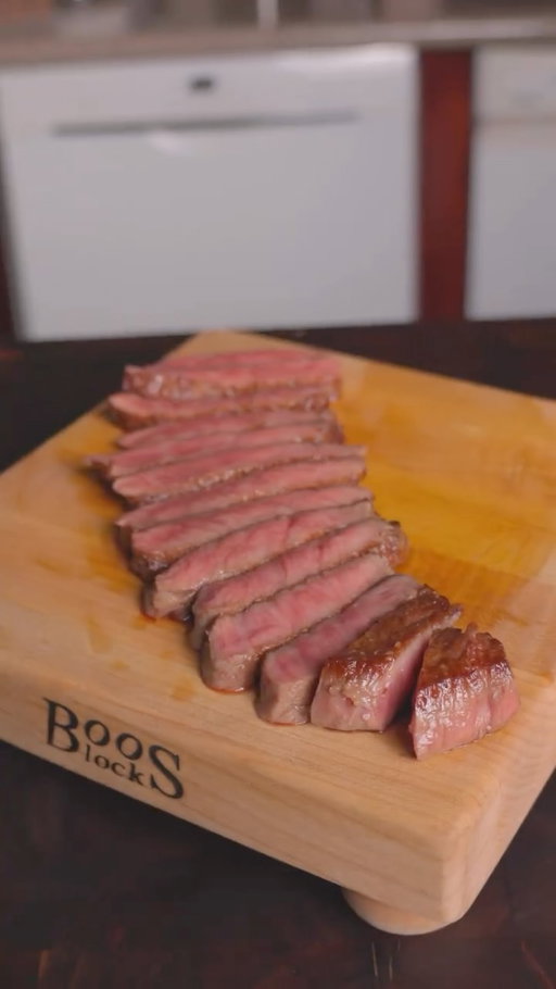Today I’m making an A5 Wagyu Denver steak. Denver steak is a super underrated cut of beef and is one of my favorites. This one being A5 Wagyu took it to the next level! This was absolutely delicious!

Use code Niko10 for 10 percent off @kaiwagyu 

#food #cooking #wagyu #denversteak #a5wagyu #steak #delicious #yummy
