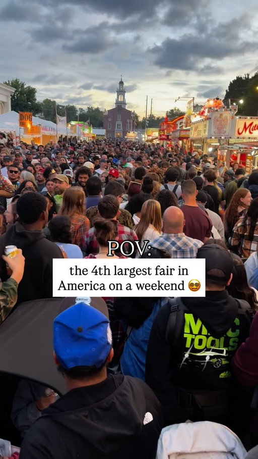 The Big E is back in less than 2 weeks 🎡🎟️🍗 Get all the details on the 4th largest fair in America, including how to get discounted tickets & the best times to visit for minimal crowds (aka to avoid THIS🥴) via link in bio 🔗 (or in the comments if you’re seeing this on Facebook💬)

🎥: @jordanpaigea