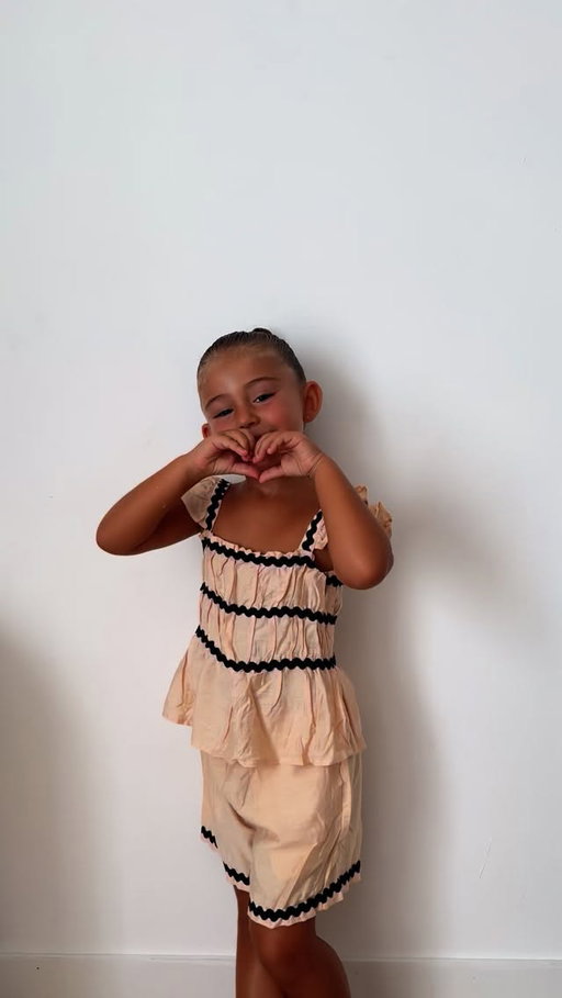 Bientôt la rentrée avec des nouveaux looks ✨ 
@sheinfrance_  @sheinofficial 
* Ensemble Maija Kids réf : 109218051
* Code promo (-15% dès 29€ d’achat, -20% dès 69€ d’achat ) : KIDMANON

#SHEINModeEnfant #Backtoschool