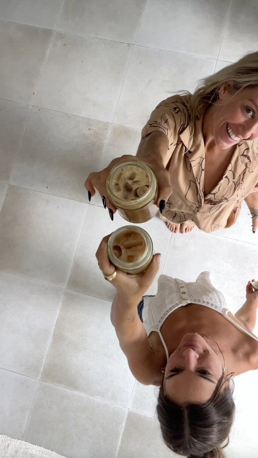We’ll take your coffee shop drink and raise you a coffee that boosts your energy and mood (without the crash) ✌️🍄