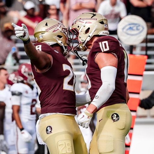 🍢 Justin Cryer makes the 4th down stop 🛑 for the defense.
🍢 Jaylin Lucas then takes it 64 yds. 
🍢 Caziah Holmes takes it in for the TOUCHDOWN! 

What a series. 

#NoleFamily | #KeepCLIMBing