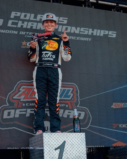 Race One of the weekend is OURS 🏆 @ryanbeatmotorsports brought a super fast off road truck and we found the front fast 🙌 Thank you to my team and sponsors for their support, we have another one to chase tomorrow! 

@ryanbeatmotorsports @bassproshops @bilsteinus @tufcoflooring @k1racegear @toyotires @tremrrwheels @teamchevy @champoffroad @crandonoffroad @ryanbeat51