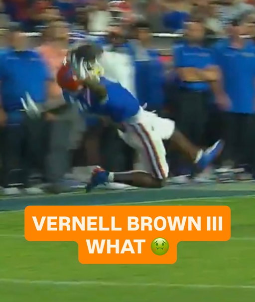 HE’S A FRESHMAN!!!!! GROSS GROSS GROSS. @_vb3_ (via @gatorsfb)