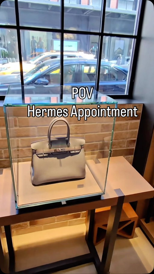 Shop Hermes Ready to Wear with me! Ever wondered what shopping Hermès really looks like? From the appointment to the fitting room, here’s the full POV!

#luxury #luxuryfashion #hermes #hermesbirkin #luxuryshopping filmed on @meta @meta.ai @raybanmeta glasses