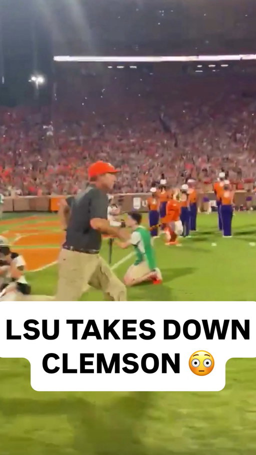 WATCH OUT 😅

LSU takes down Clemson 😤

#College | #Football | #LSU | #Clemson