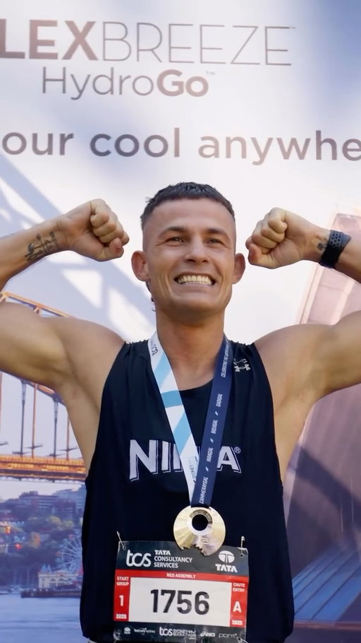What a day in Sydney for its first major marathon and a new PB of 2:39:22 to go with it! Huge thanks to @Ninjakitchenau for being in my corner from start to finish ❤️ #NinjaKitchenAU