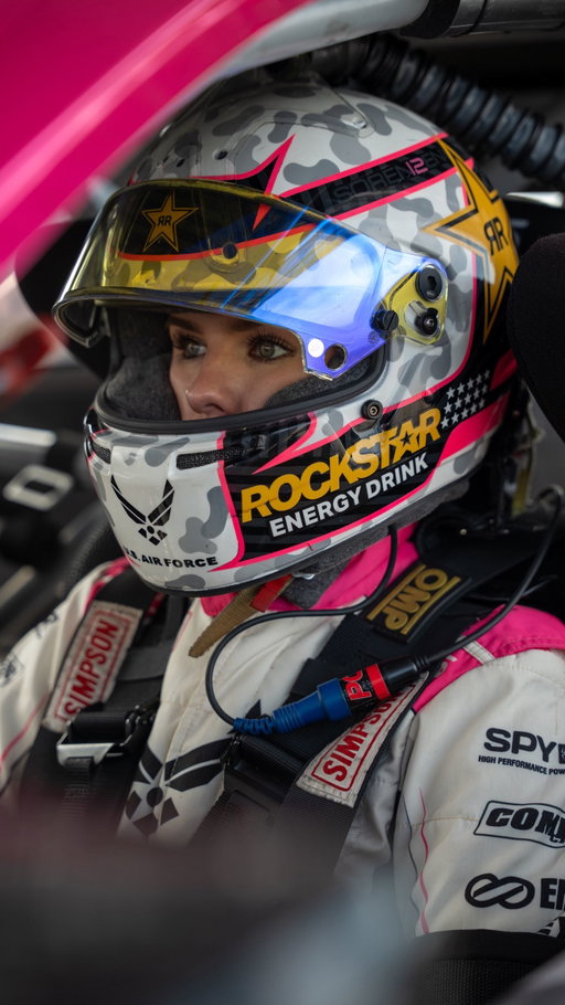 and that’s a wrap on my 2025 @formulad season 🥹💞 

proud of the team for all the growth, 2026 is our year.