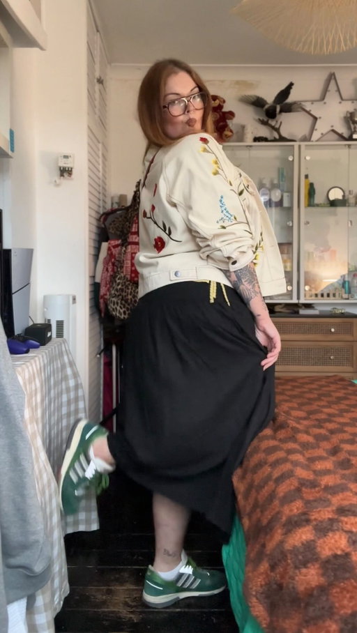 Even though I’m despo trying to hold onto summer (who is she?! I’ve always been a cold weather girly until I hit 30 lol) - so it seems the time for transitional ‘fits has arrived 🤷‍♀️ 
I’m gunna try and incorporate as many of my summer pieces into my A/W fits as I can this year 🌞🍂
Also I bought this jacket months ago but haven’t worn it yet!! I forgot about her :( but isn’t it perfection?! 

Top - @tuclothing 
Skirt - @marksandspencer 
Jacket - @anthropologie @anthropologieeu 
Trainers - @adidas 
Necklace - @recreationjewels 
Fragrance - @glossier ‘you’
Bag - @ganni