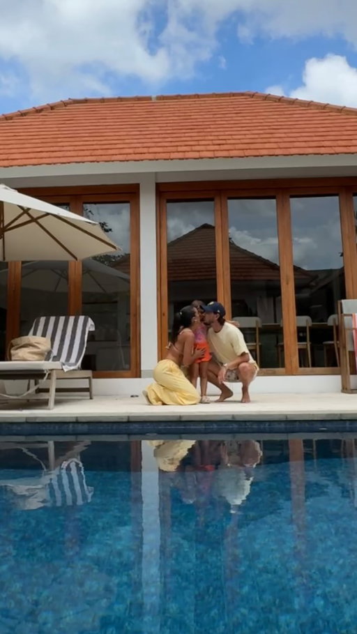 Welcome home 🤍

Un nouveau contenu plus immersif pour partager avec vous notre nouvelle vie à Bali 🇮🇩
Il était essentiel pour nous de trouver un lieu où nous sentir bien tous les trois… et c’est enfin chose faite.

Alors, qu’en pensez-vous ? ✨