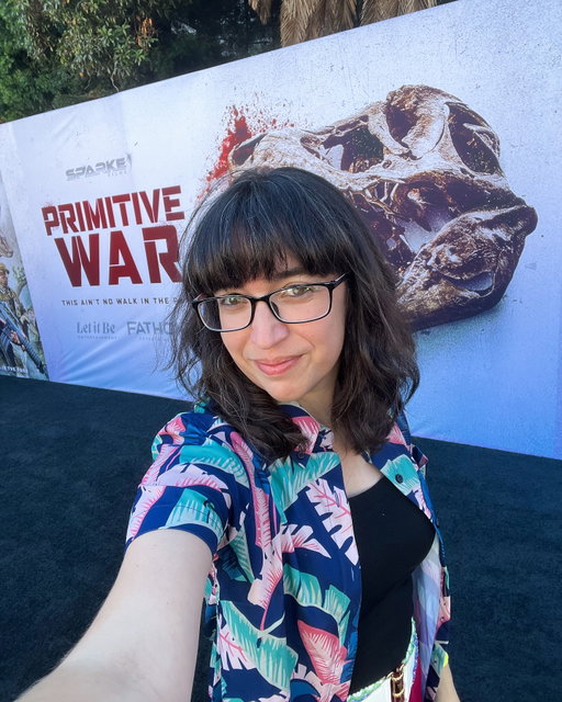 Yeehaw! My film/tv roundup is BACK! 🤠🍿🎬

You probably didn’t even notice that I’ve missed several months of posting my film/tv roundup, but I did! This summer has been action packed and between all the conventions, London, campaigning for the SAG-AFTRA elections (vote for me, LA Local delegate 156 on the ballot!), perimenopause, the return of set work and everything else I completely ran out of steam. So here’s a look back at the films and TV shows that stood out to me over the last few months.

FILMS
🍿 The Life of Chuck: A film about life and all it’s multitudes based on a Stephen King novella. If you missed it in theaters, it’s available on digital now. Highly recommend!
🍿 Superman: I went in with little expectation and came out a reborn DCU fan. Ma & Pa Kent and Mr Terrific really sold it for me. Plus gotta love a background actor cameo from @foxyshazam’s frontman Eric Nally. Anyone else catch that?
🍿 KPop Demon Hunters: I don’t even need to explain this one. The honmoon has been sealed. Might be time to head back to the COUCH! COUCH! COUCH! and watch it again 🙌🏻🎶

Honorable Mention: Freakier Friday

TV SHOWS
🍿 Doctor Who: The latest season included a whole disability revolution arc to the storyline and months later I’m still thinking about how great it was.
🍿 The Gilded Age: If you loved any of Julian Fellowes other works like Downton Abbey or Gosford Park or Belgravia, this series is for you and this latest season, the plot twists, oh em gee! 😱😍 Can we please get longer seasons?!
🍿 Peacemaker: We’re only two episodes into the new season and I’m on the edge of my seat. @jamesgunn is really bringing it in this beginning phase of the new DCU.

Honorable Mention: Twisted Metal

What has stood out for you recently? What are you currently watching? Leave some recommendations for anyone who might be reading this.