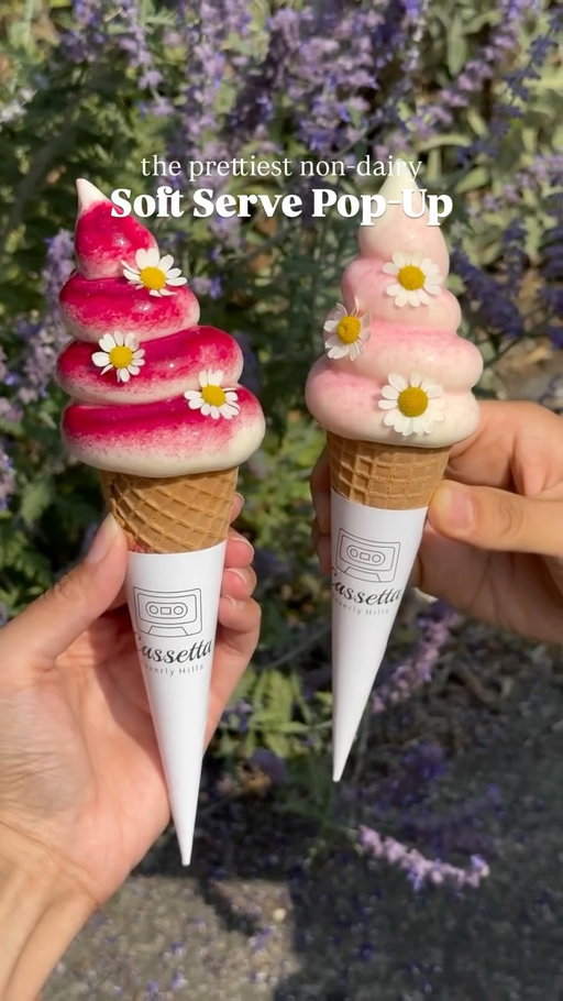 New Ice Cream Pop-Up✨
@cassetta.seattle is from Beverly Hills, bringing you the most beautiful non-dairy soft serve this weekend! 

🍦Flower - crowd’s favorite wild berry 
🌸Sakura - Seattle exclusive item
💜Taronie - signature taro 
🍊Laurel - yuzu affogato collab 
🥐Croissant - limited servings per day

📍Capitol Hill (@laurel_seattle)
📆 Aug 29-Aug 31 
🕛 12-2pm, 3-5pm, 6-8pm 

If you missed this event, keep an eye out as they’re looking to do monthly pop-ups! 

#icecream #softserve #softserveicecream #popupshops #seattlepopup #dessertslover #seattledesserts #seattlefood