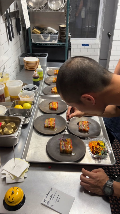 pop-up time!! 

thank you to @hannzah and @thatcherswine for the partnership, to @stevenmotocooks for the help in the kitchen, and to the @stonebarns family!

#popup #finedining #cheflife #nycfoodie #bluehill