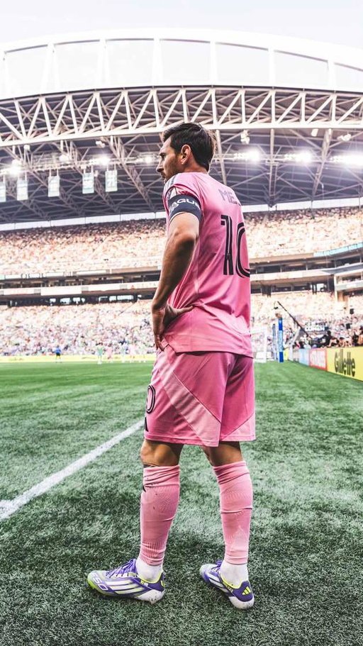 🤳 @leomessi ✨