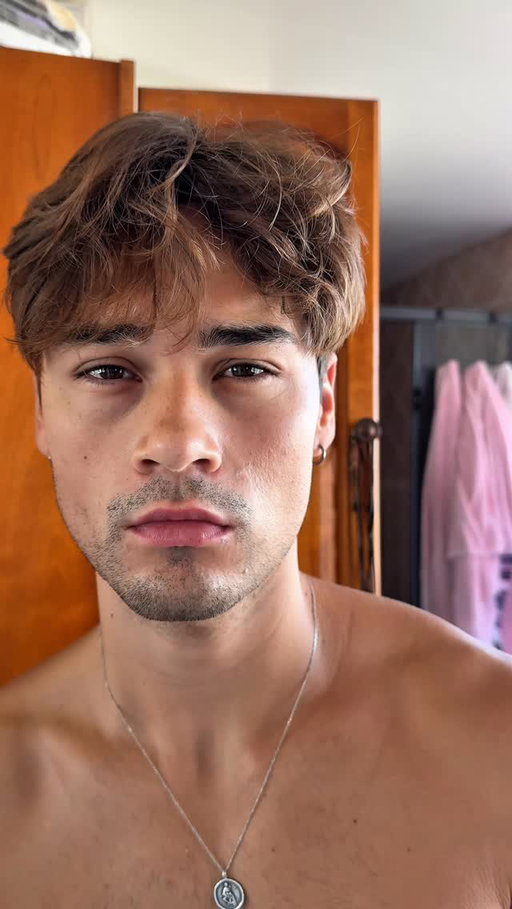 Skincare routine
•
•
•
#skincare #skincareroutine #skincaretips #hairtutorial #hairstyles