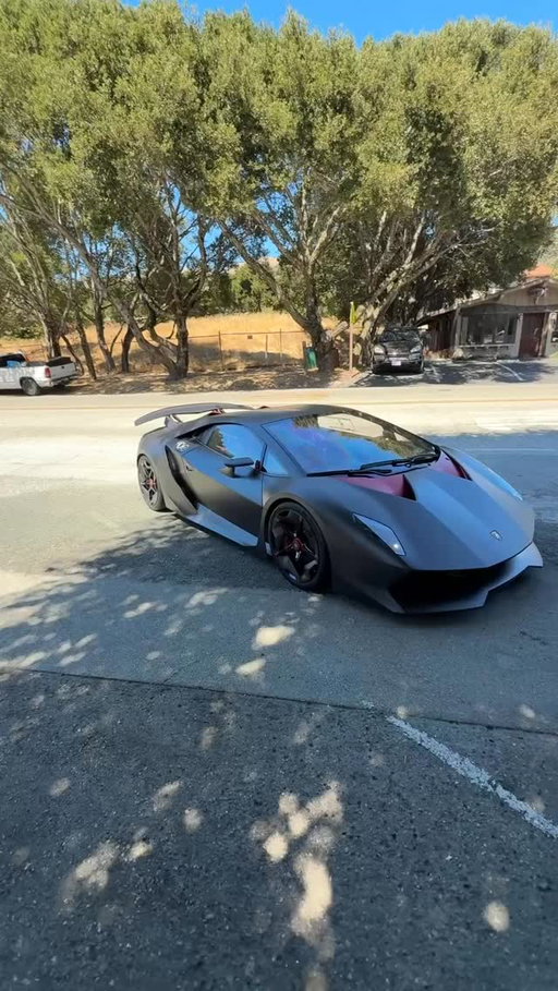 Dude I can’t believe I found this. I actually freaked out a little bit 

#lamborghini #lambo #hypercar #supercar #cars