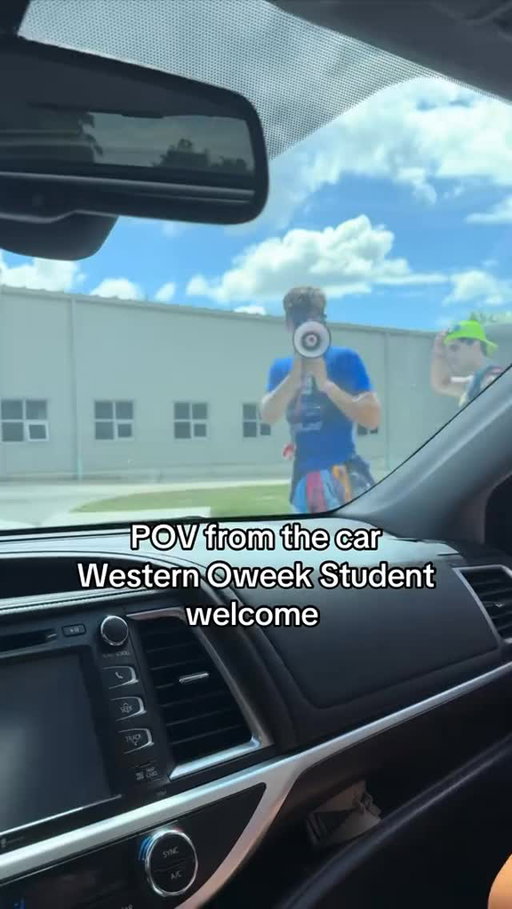 And so it begins… send us your move in and O-week content!

#barstoolwesternu #vivalastangs