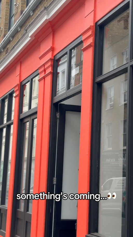 Hmmm, we wonder what’s going on here? We bet it’s going to be a real page turner...

📍 Greek Street, Soho, London