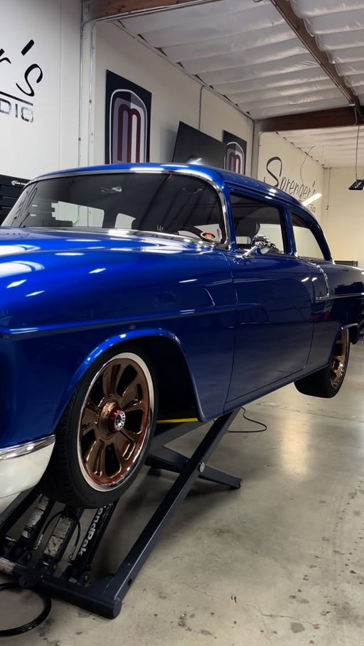 It’s all in the details with @sprengersdetailing and Bob’s award-winning @matrangahotrods Brute Force 1955 Chevrolet Bell Air. 
_

#classicridesonly #chevelleusa 

#classiccar #musclecar #hotrod #protouring #restomod #classicsdaily #streetrod #streetcar #customcar #55chevy #belair #56chevy #57chevy #chevy #trifivechevy #hotrods
#classiccars #customcars #musclecars #americanmuscle #hotrodsandmusclecars #musclecarsdaily #americanmusclecars #classicmuscle #classicchevy #1955chevy #trifive #showcar