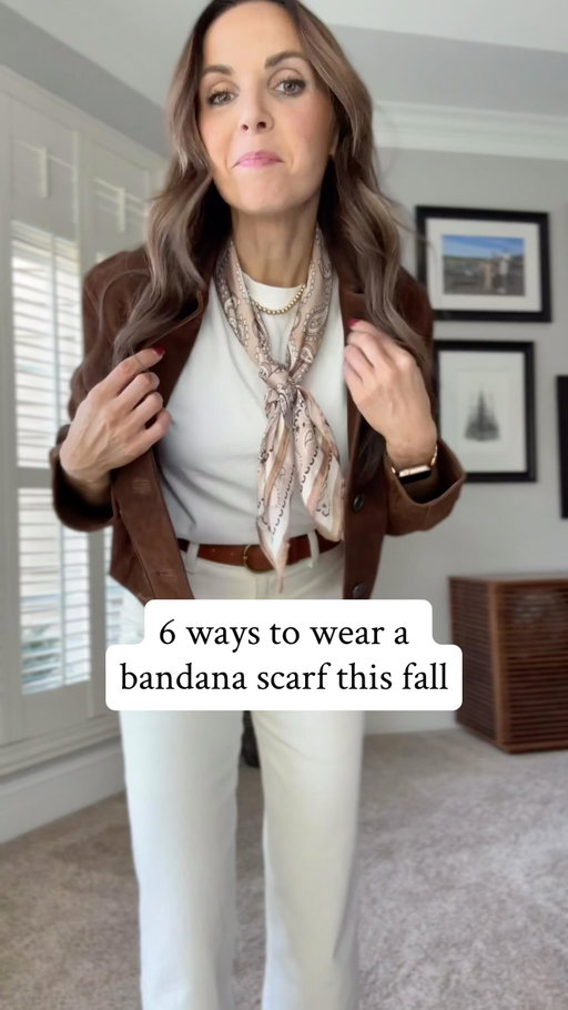 6 ways to wear a bandana scarf for fall - which way is your favorite??

Comment LINK and I’ll send you a DM with links to this outfit and some bandana scarf shopping options! ♥️