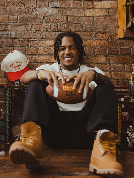 Wan’Dale Robinson for Sweetfeet.

An undeniable approach and commitment to one’s craft through sport. Chasing progress, not perfection. Day in and day out to be better than we showed up yesterday. From The Ground Up.

Our performance lifestyle collection, Drop 12 live exclusively on our site this Friday Sept 5th, at 9AM EST NYC.

@wandalerobinson 

.
.
.
.
.
📸@andrewshelley_