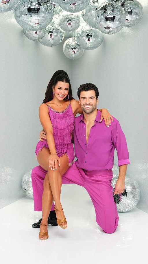 Here we go !! 🪩💃 @dancingwiththestars