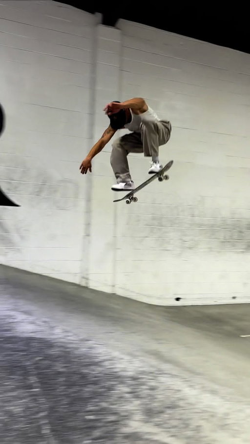 Back at it w @kristion_sk8 🫡 thank you for the sesh @prod 🙏 and thanks for filming @matthew.parra 👊