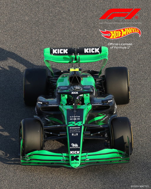 As close to the real thing as you can get. KICK Sauber F1® Team #HotWheels #F1 

(8/8)