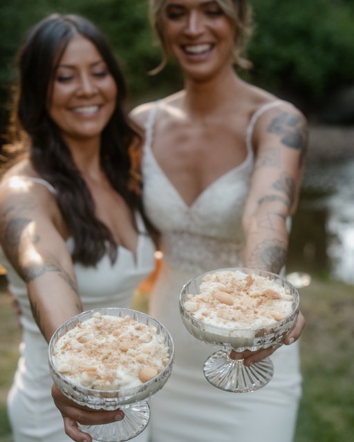 The greatest day there ever was.✨💍 We always wanted the day to feel like us. Not perfect, just real, warm, simple, full. And this day was all of that and so much more. Tears, laughter, and the kind of joy you feel deep inside. We got to say “I do” and promise forever in a place that already holds so many memories for us, in the backyard of Riverhouse, surrounded by our favorite people, and a thousand little moments we will never forget. ❤️ 

Photos by the incredibly talented @thatlucidokid and one of our best friends. We love you!