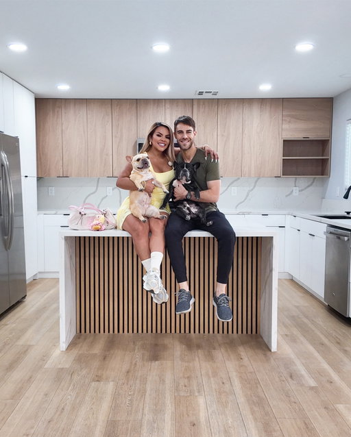 After 8 and a half years together, moving from one apartment to another, one home to the next, Jesse and I are finally stepping into our biggest chapter yet, Las Vegas 🎰 Excited to design our new space, his office, my studio, and create our dream home. With our Frenchies by our side and the Labubus, of course) we’re ready for this journey 🏡❤️🙏🏽

And since LA is just a 45-minute flight away, I’ll keep flowing back and forth for my events while building our life in Vegas.

#lasvegas #vegas #home #homedecor #frenchies #frenchbulldog #labubu #popmart #california #nevada #fashion #beauty