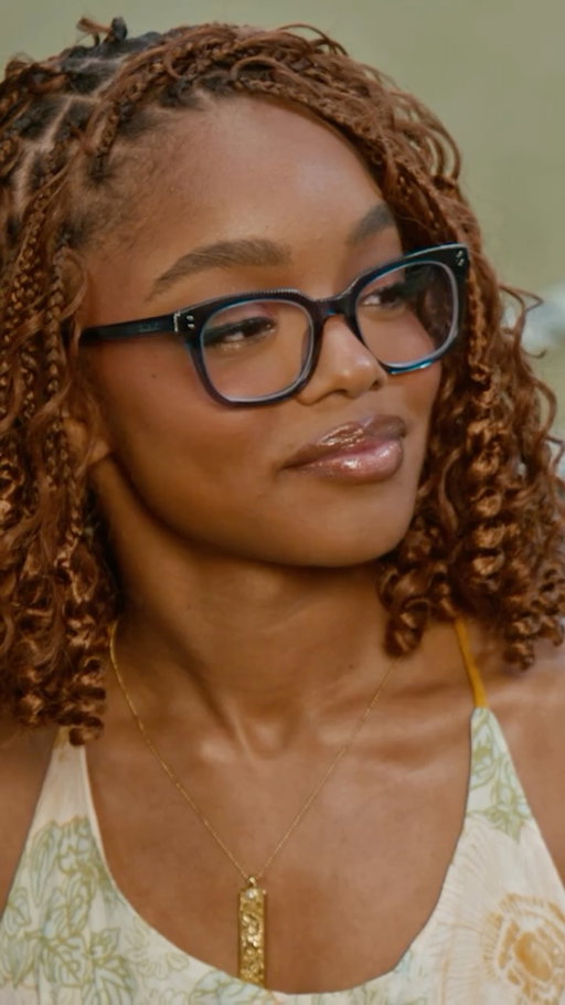 The way mom interrupted to give @marsaimartin her flowers 🥹💐

Out now, episode 4 of Mama, I Made It. Full ep on YouTube—link in bio.

#MamaIMadeIt #MarsaiMartin #MadeItMoment