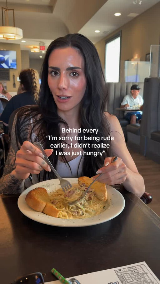 when I say “I’m hungry” it’s usually too late 😂 

#justagirl #hangry #relationshiphumor