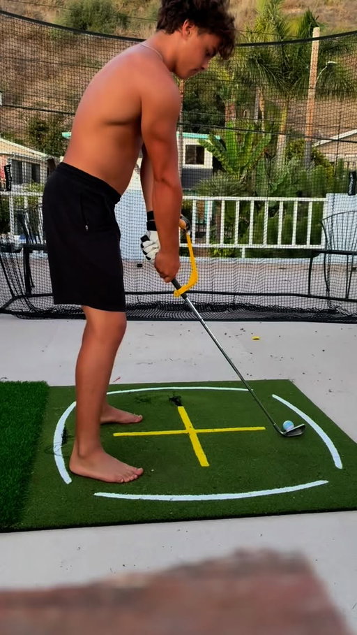 My nephew @loggankas 16 now shooting under par first time only playing two years now💪🏽💪🏽
