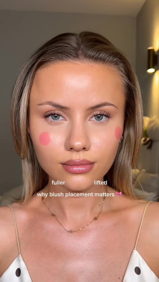 why blush placement matters 🎀🩷 
@diorbeauty blush stick in ‘candy’
#blush #makeup #creamblush #makeuptutorial